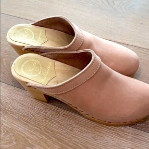 No. 6 Nude suede Clogs size 40